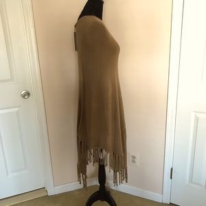 BCBGMAXAZRIA Long Poncho Sweater in Camel